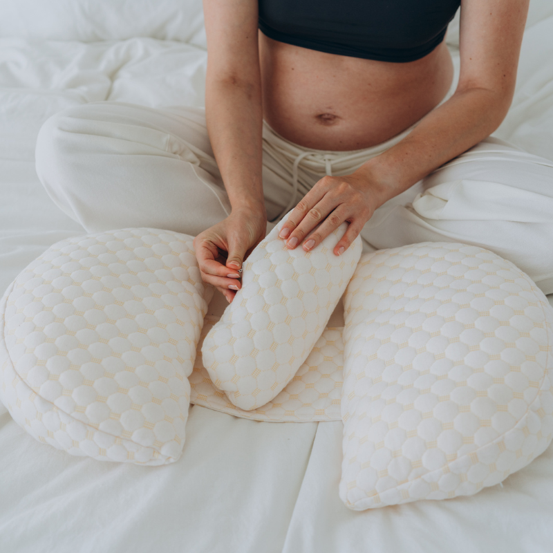 Women’s Pregnancy Pillow | Adjustable Shape